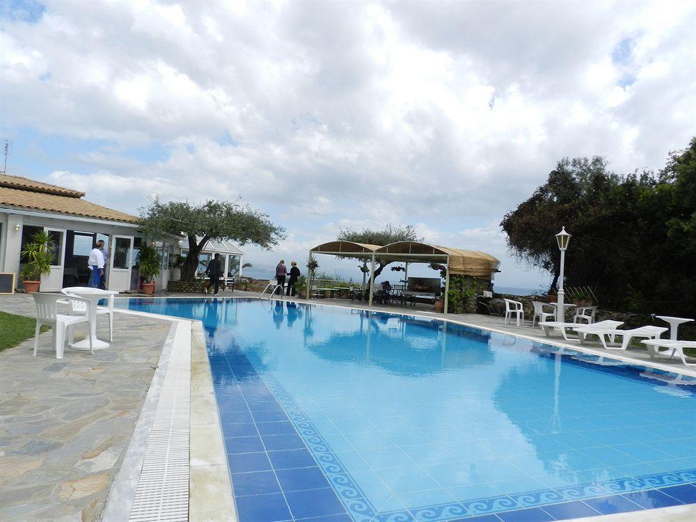 Panorama Hideaway Aparthotel Dassiá Eksteriør bilde