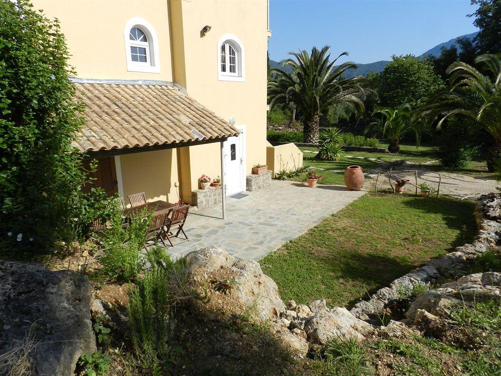 Panorama Hideaway Aparthotel Dassiá Eksteriør bilde
