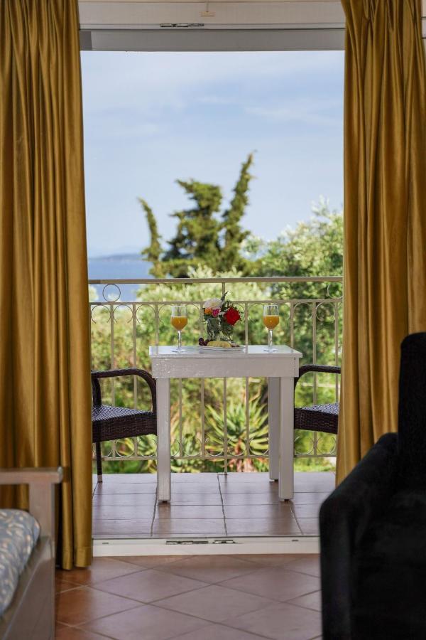 Panorama Hideaway Aparthotel Dassiá Eksteriør bilde