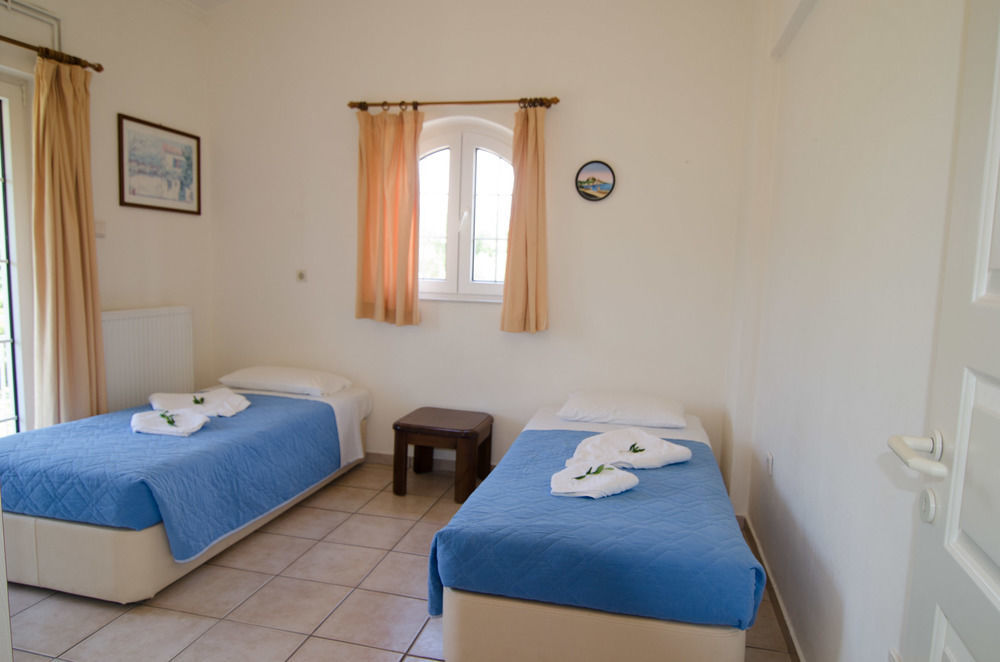 Panorama Hideaway Aparthotel Dassiá Eksteriør bilde
