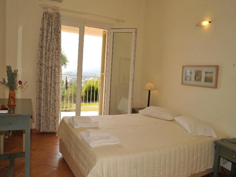 Panorama Hideaway Aparthotel Dassiá Eksteriør bilde